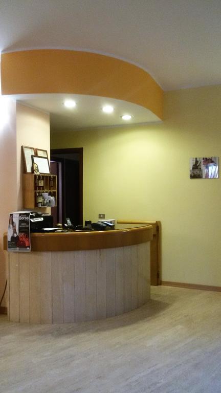 Cerrutihotel Vercelli Exterior photo